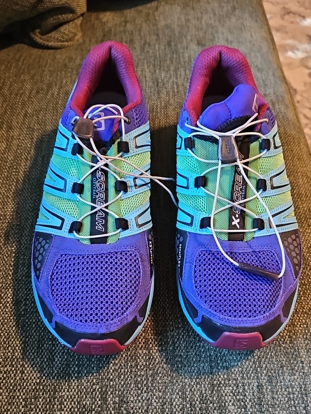 Salomon X Scream City Trail Women's Athletic Sneakers in Purple & Teal